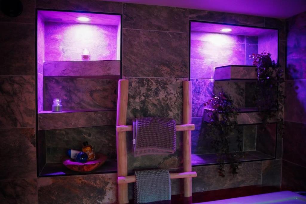 Nuit De La Sagesse "Jacuzzi Terrasse Et Parking Prive" Apartamento Ruão Exterior foto